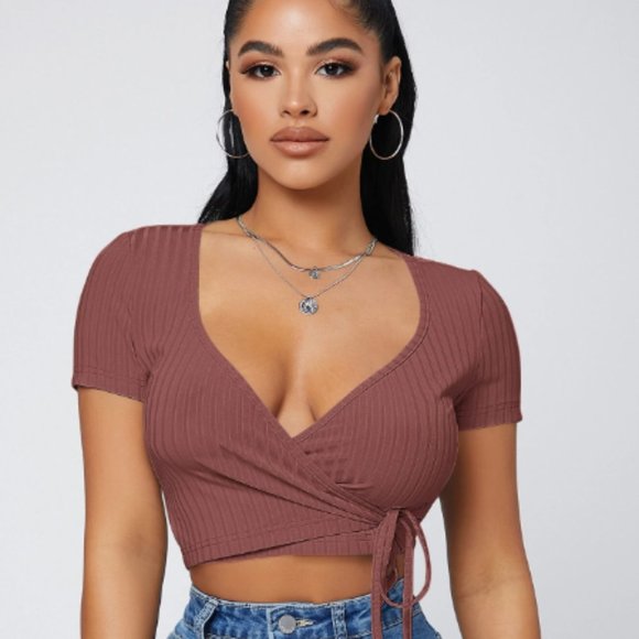 5/20$ Shein SXY Surplice Neck Knot Side Crop Top - Picture 4 of 5